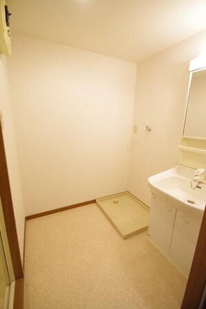 桐屋ビルの物件内観写真